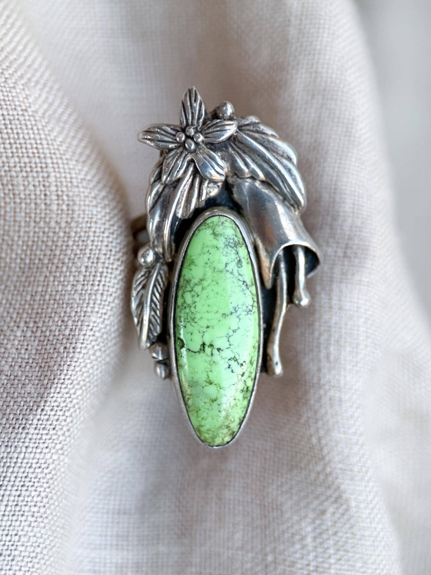 Vintage Gaspeite Ring, Sterling Silver, Floral Feather Statement Ring, Boho Everyday Jewelry