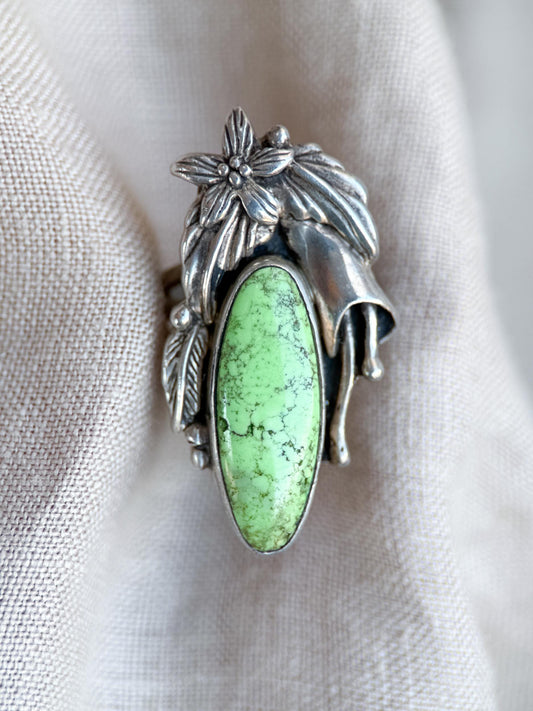 Vintage Gaspeite Ring, Sterling Silver, Floral Feather Statement Ring, Boho Everyday Jewelry