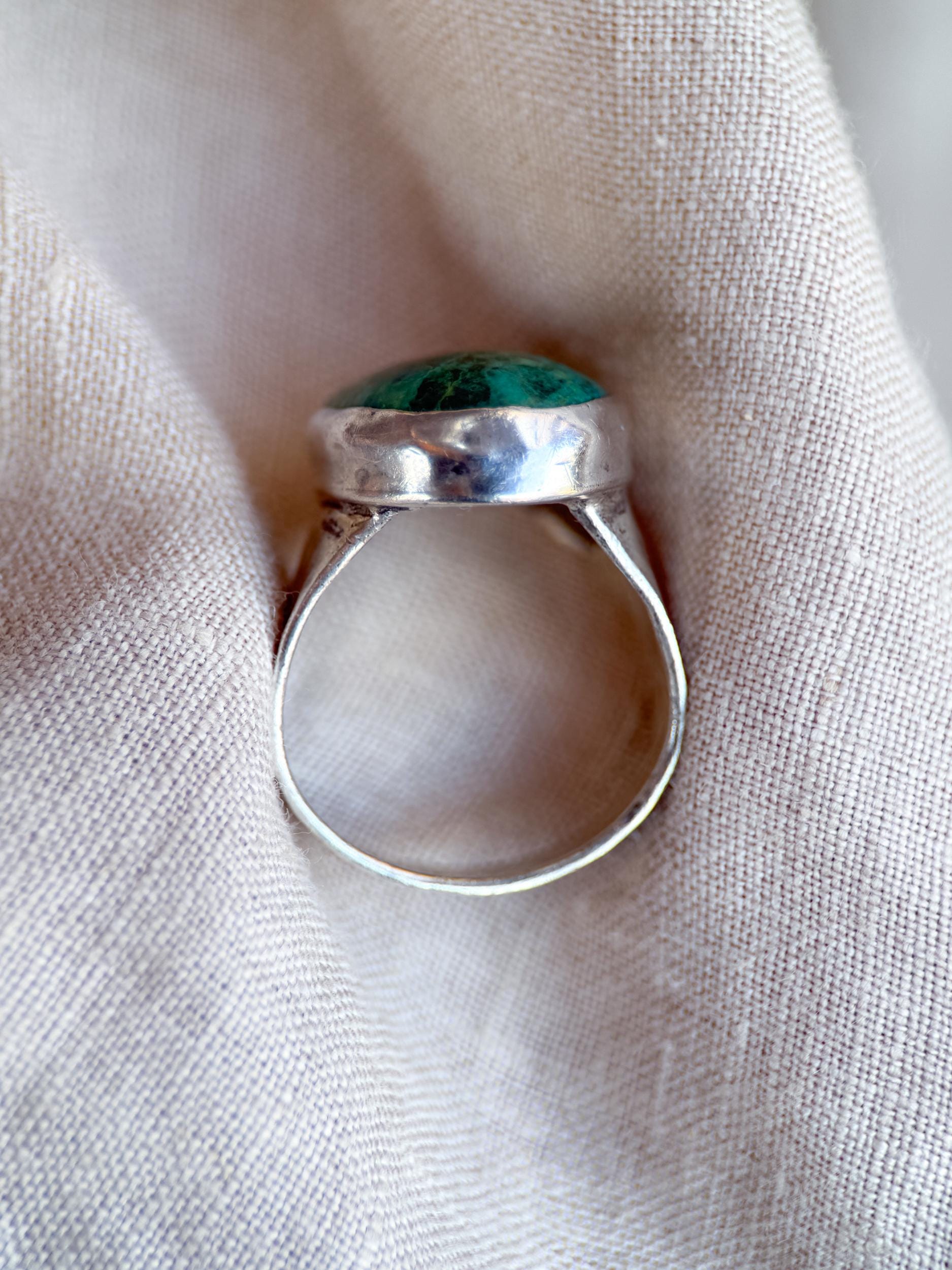 Vintage Chrysocolla Ring Sterling Silver, Oval Hammered Statement Ring, Boho Everyday Jewelry