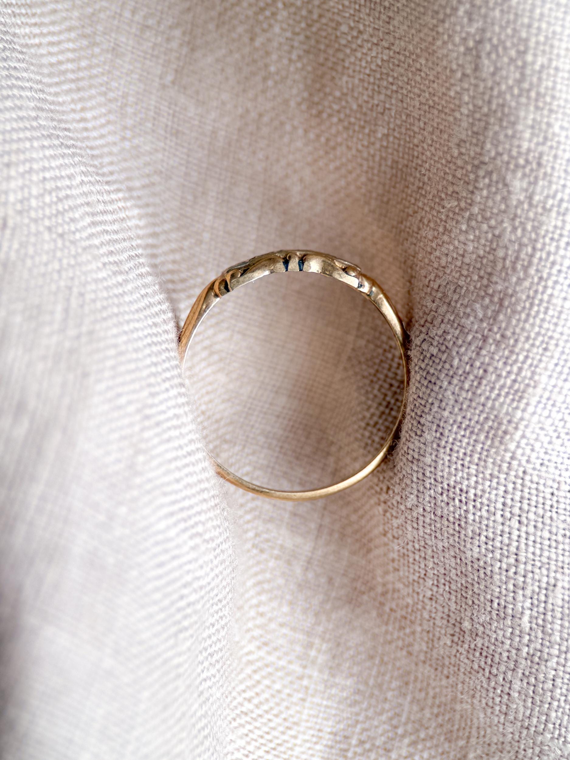 Vintage Diamond Wedding Band, 14k Gold, Art Deco Filigree Minimalist Ring, Stacking Band