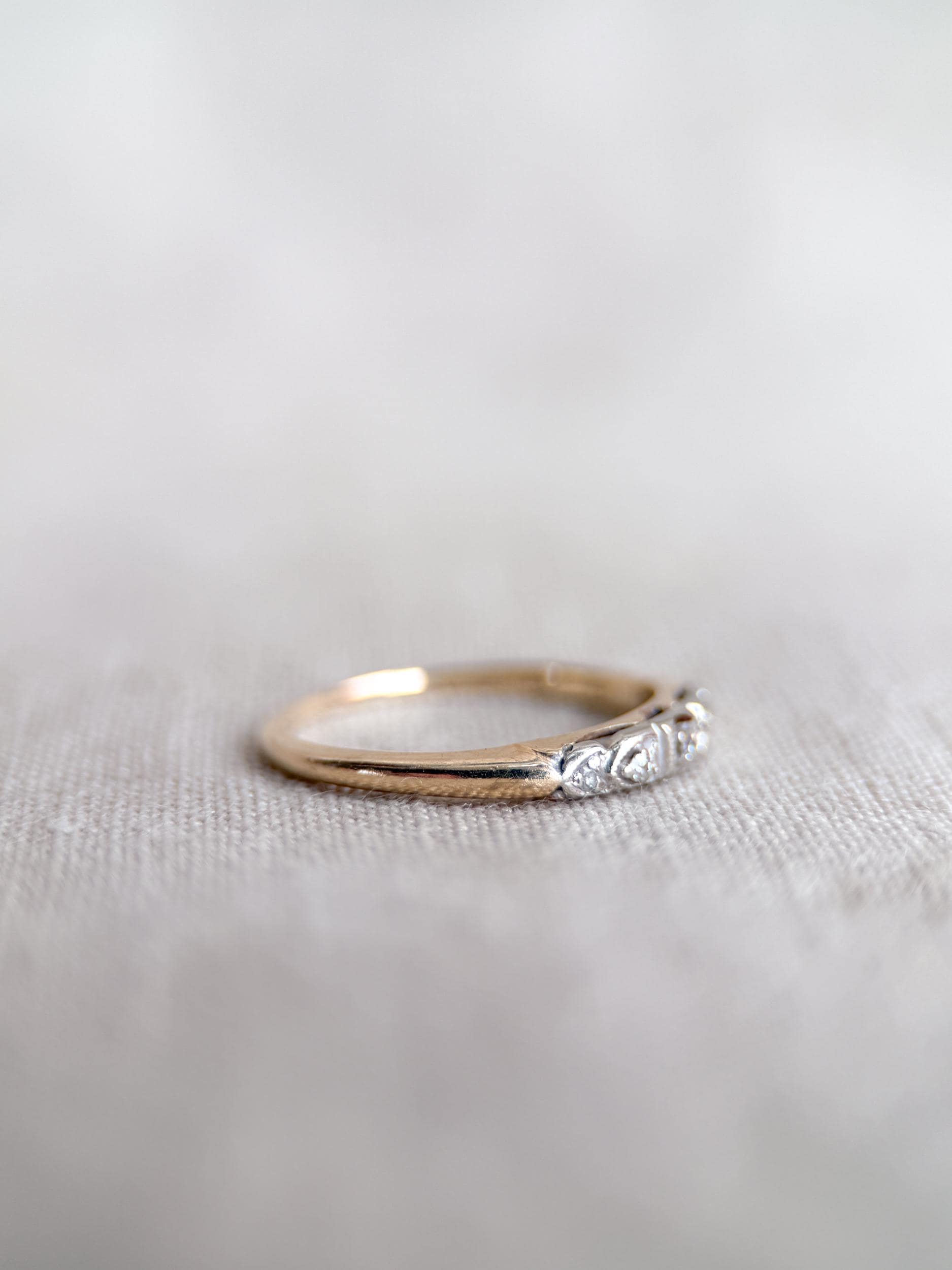 Vintage Diamond Wedding Band, 14k Gold, Art Deco Filigree Minimalist Ring, Stacking Band