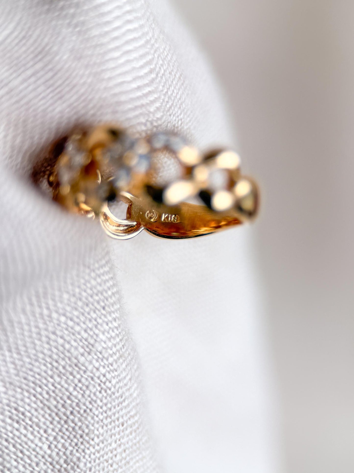 Vintage Diamond Wedding Band, 14k Gold, Floral Scalloped Link Style Ring, Stacking Band