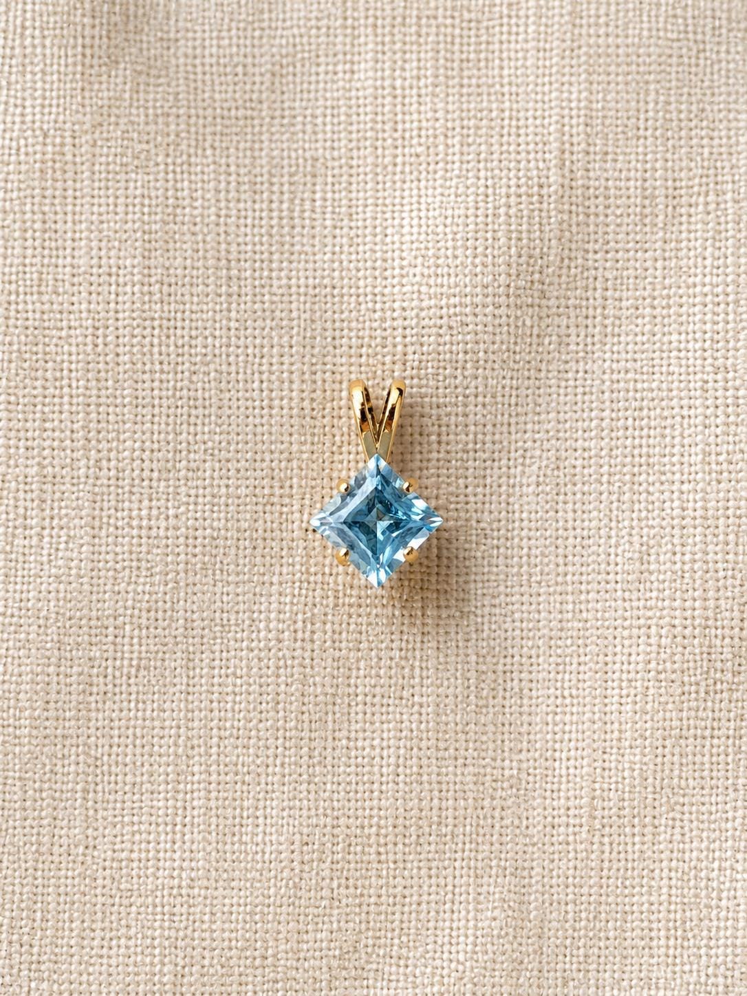Vintage Blue Topaz Pendant, 14k Gold, Minimalist Square Cut Gemstone Pendant, Layering Jewelry