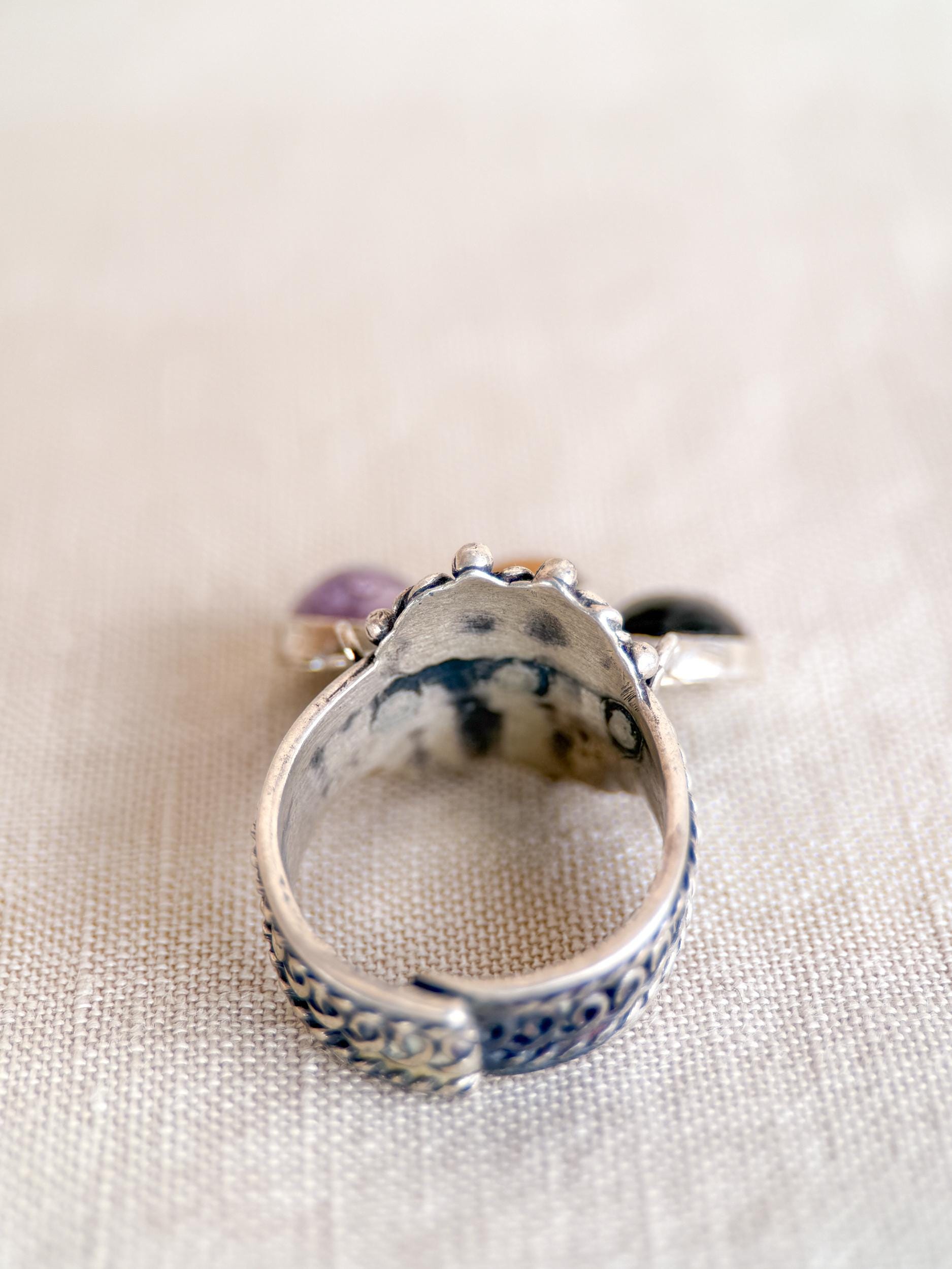 Vintage Gemstone Ring, Sterling Silver, Tassel Bezel Statement Ring, Boho Everyday Jewelry