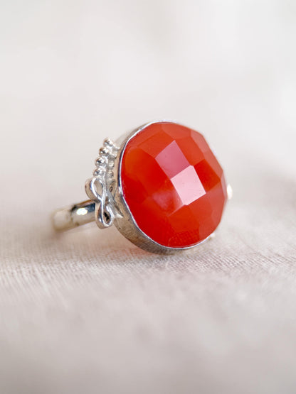 Vintage Carnelian Ring, Sterling Silver Faceted Bezel Statement Ring, Bold Everyday Jewelry