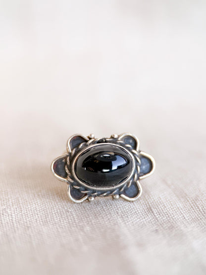 Vintage Onyx Ring, Sterling Silver, Filigree Oval Bezel Statement Ring, Boho Everyday Jewelry
