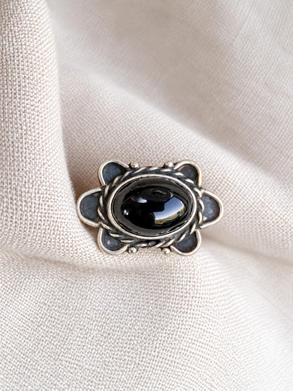 Vintage Onyx Ring, Sterling Silver, Filigree Oval Bezel Statement Ring, Boho Everyday Jewelry