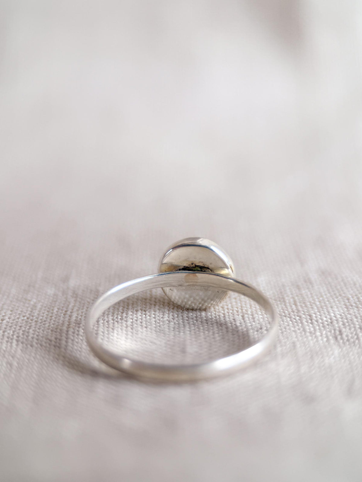 Vintage Howlite Ring, Sterling Silver Bezel Minimalist Ring, Boho Everyday Jewelry