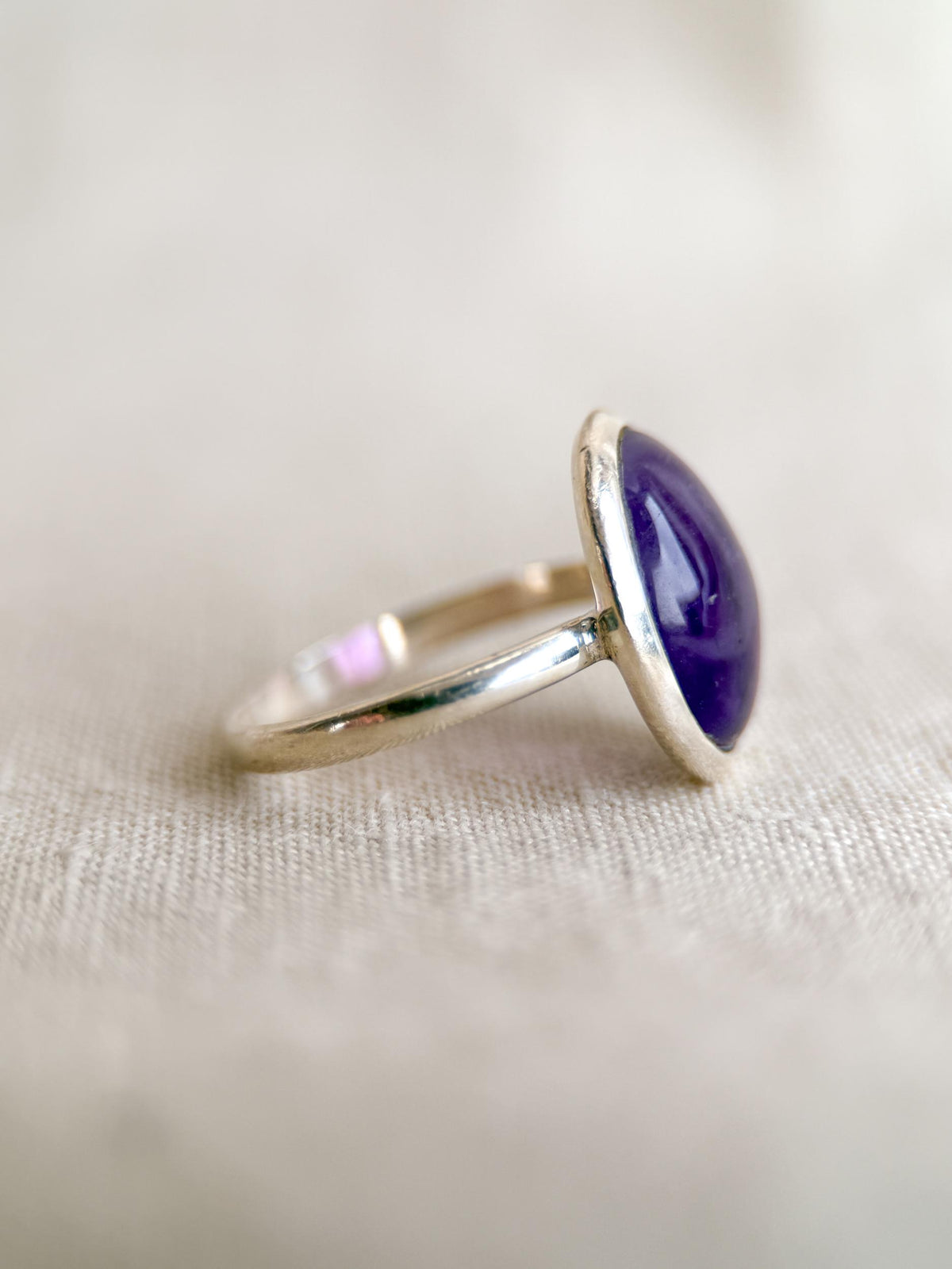Vintage Amethyst Ring, Sterling Silver Oval Bezel Statement Ring, Boho Everyday Jewelry