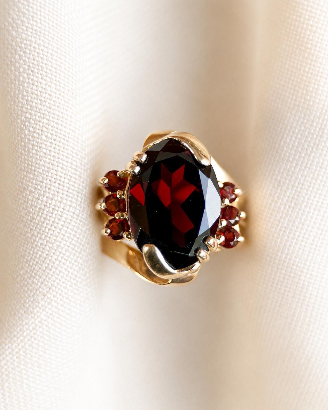 Vintage Garnet Ring, 14k Gold, Oval Cut Statement Ring, Unique Gemstone Jewelry