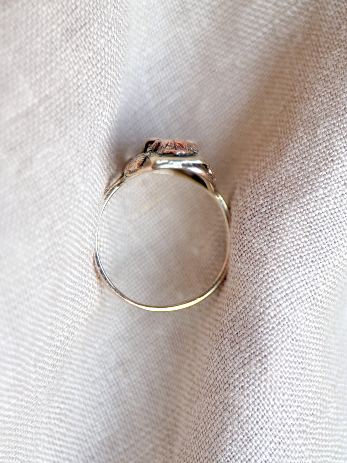 Vintage Black Hills Gold Ring, 10k Tri-Colored Leaf Statement Ring, Unique Floral Jewelry