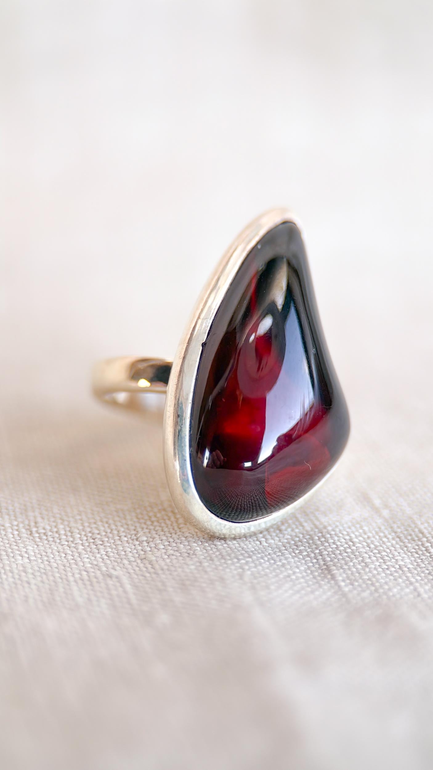 Vintage Amber Ring, Sterling Silver, Bezel Teardrop Statement Ring, Boho Everyday Jewelry