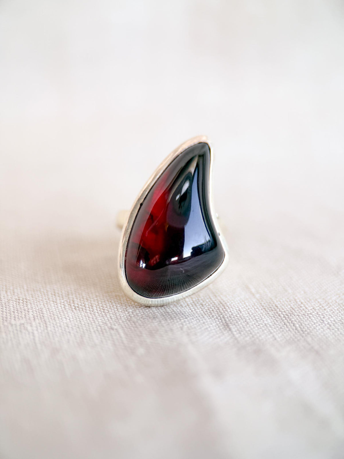 Vintage Amber Ring, Sterling Silver, Bezel Teardrop Statement Ring, Boho Everyday Jewelry
