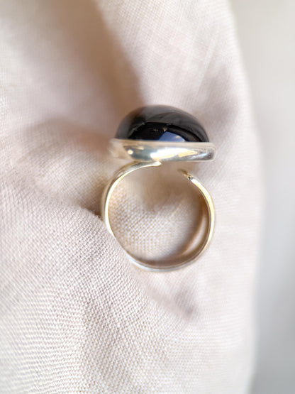 Vintage Amber Ring, Sterling Silver, Bezel Teardrop Statement Ring, Boho Everyday Jewelry