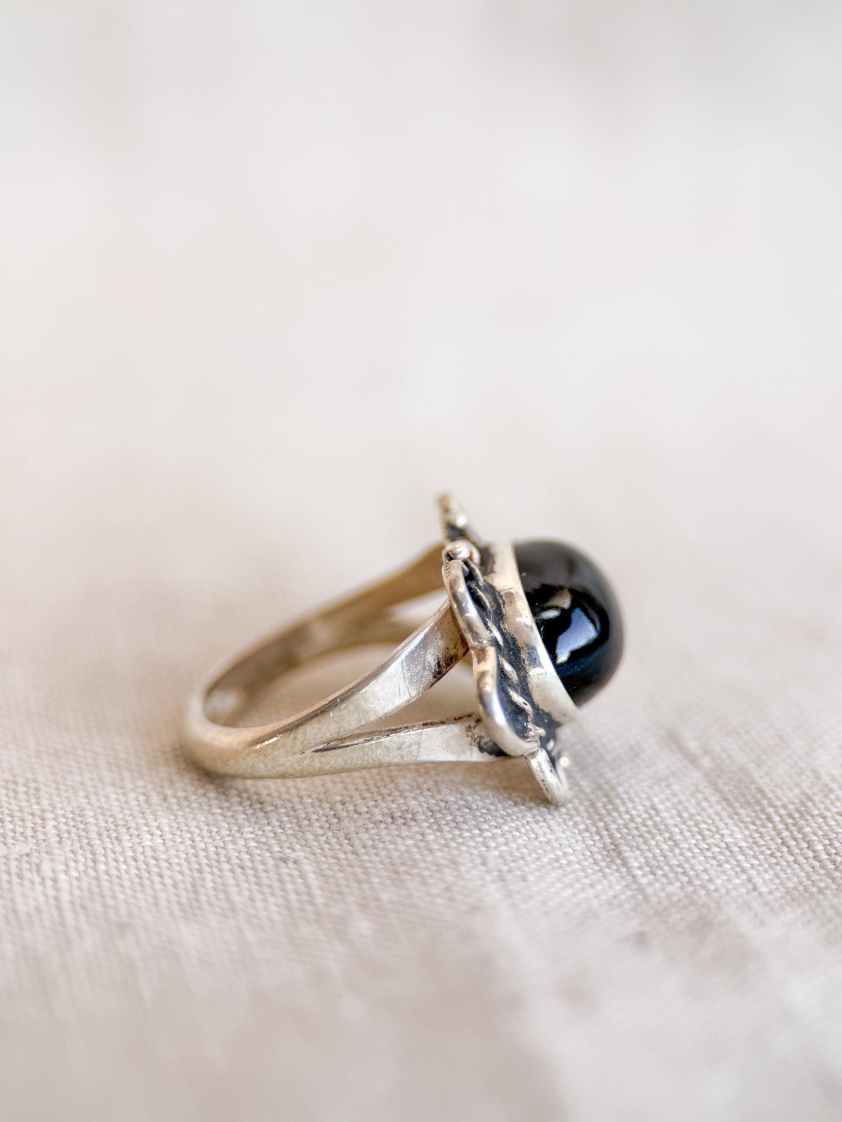 Vintage Onyx Ring, Sterling Silver, Filigree Oval Bezel Statement Ring, Boho Everyday Jewelry