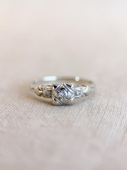 Vintage Diamond Engagement Ring, Round Cut, 14k White Gold, Antique Art Deco Bridal Ring