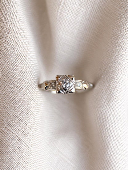 Vintage Diamond Engagement Ring, Round Cut, 14k White Gold, Antique Art Deco Bridal Ring