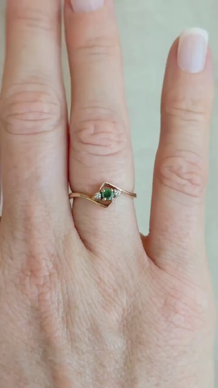 Vintage Emerald and Diamond Engagement Ring, Round Cut, 10k Gold, Three Stone, Bridal Ring
