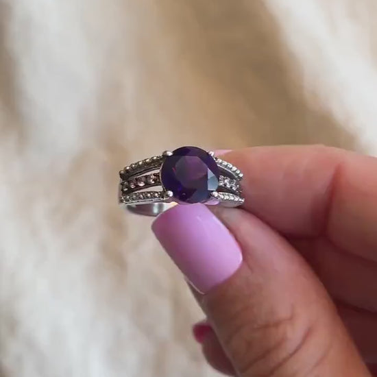 Vintage Amethyst Gemstone Ring in Sterling Silver