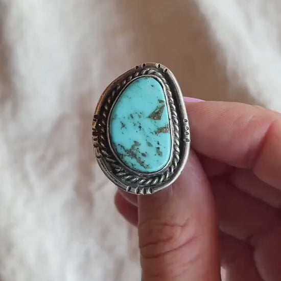 Vintage Turquoise Gemstone Ring in Sterling Silver