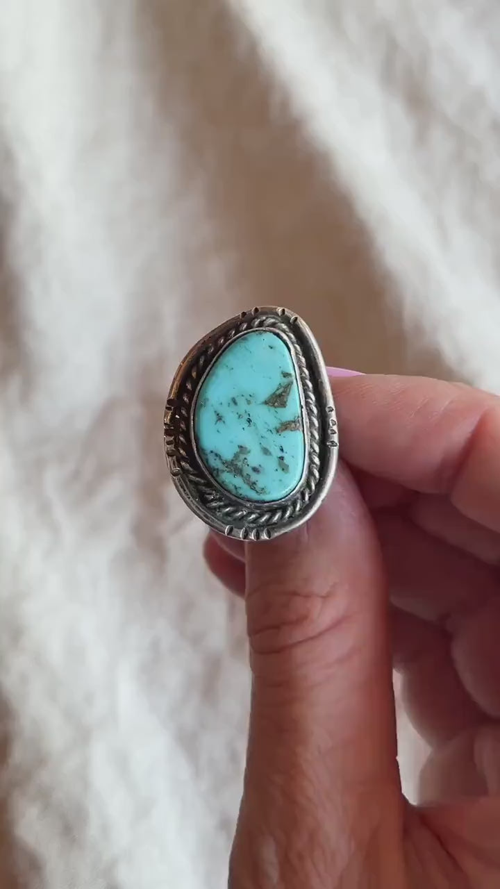 Vintage Turquoise Gemstone Ring in Sterling Silver