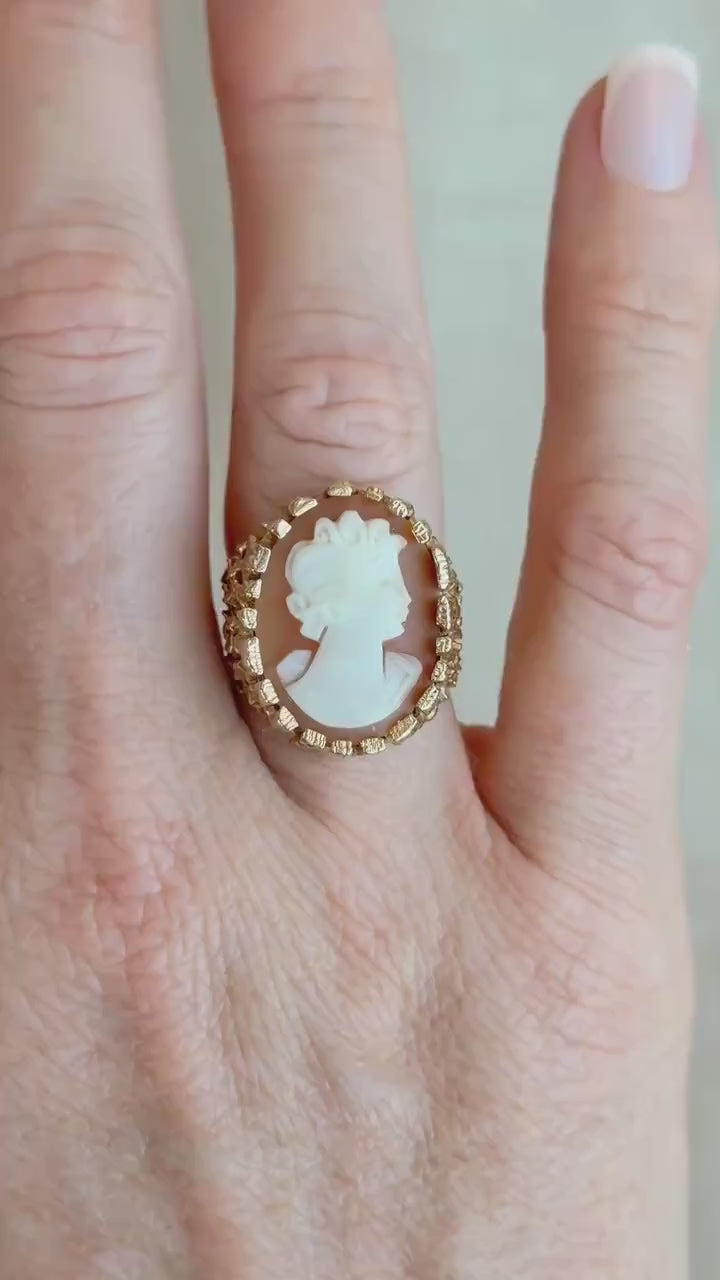 Vintage Cameo Ring, 14k Gold, Oval Textured Statement Ring, Mid-Century Bold Jewelry
