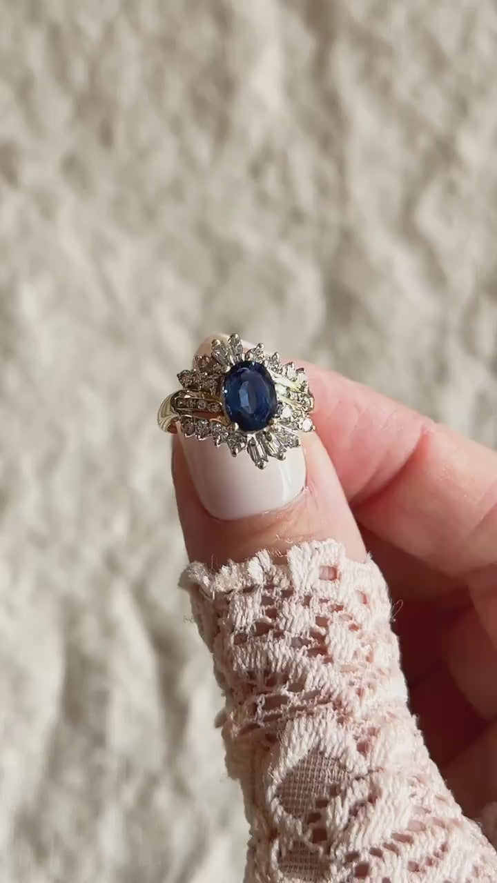 Vintage Blue Sapphire Gemstone Ring with Sunburst Diamond Halo in 14k Gold