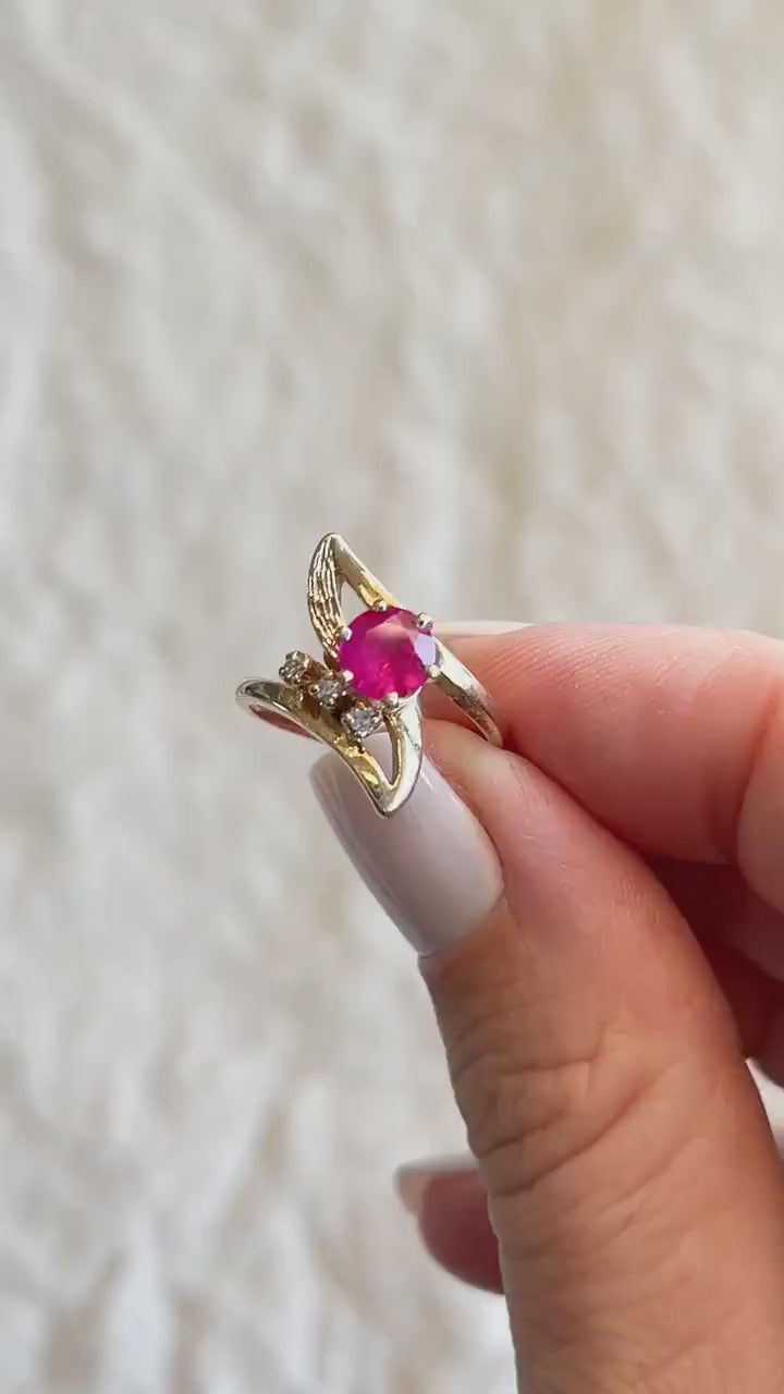 Vintage Ruby Ring in 14k Gold