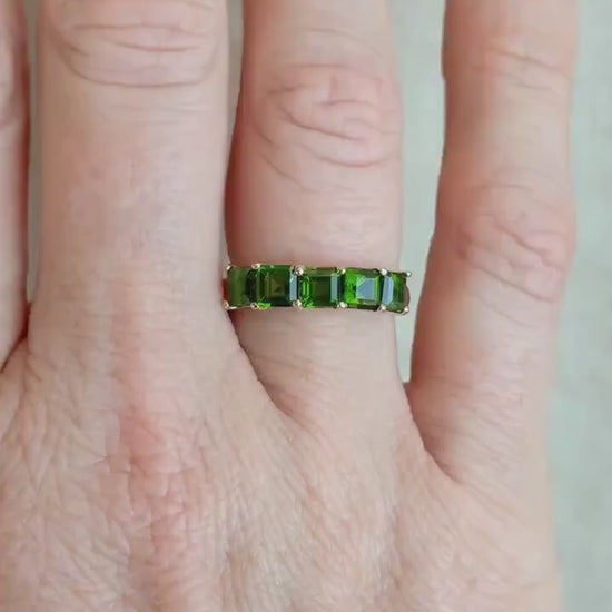 Vintage Chrome Diopside Wedding Band, 10k Gold, Prong Set Square Cut, Minimalist Stacking Band