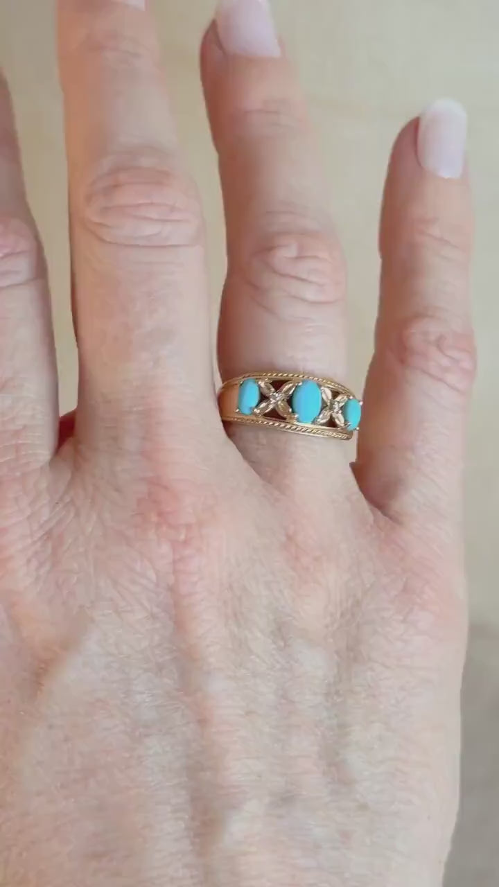 Vintage 1990s Blue Turquoise & Diamond Ring in 14k Gold