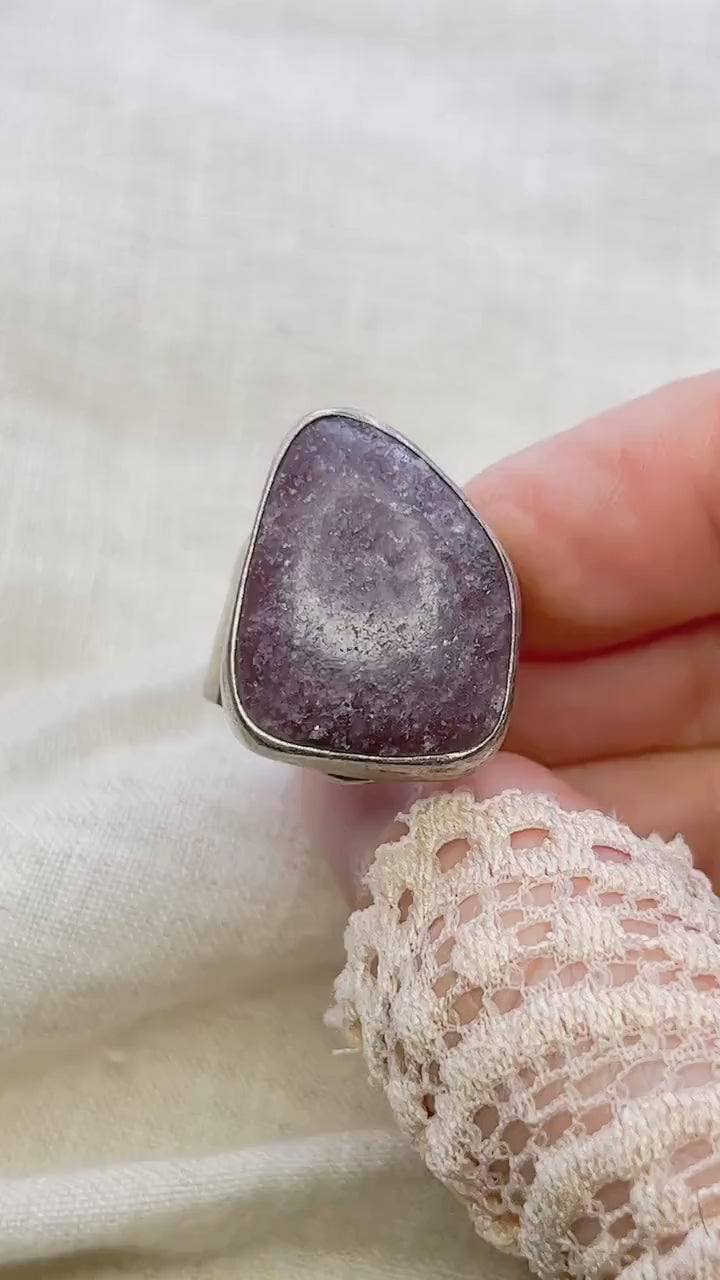 Vintage Sugilite Geometric Wrap Gemstone Ring in Sterling Silver