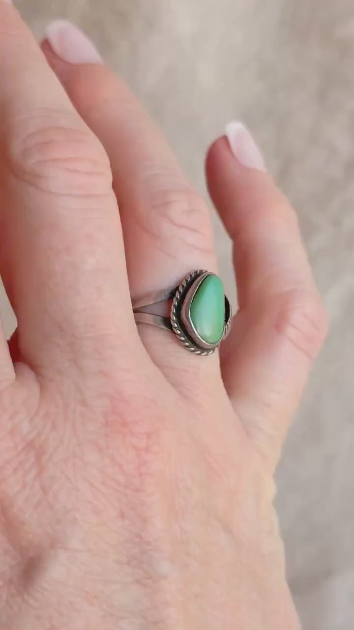 Vintage Sterling Silver Green Turquoise Teardrop Ring, Boho Statement Jewelry