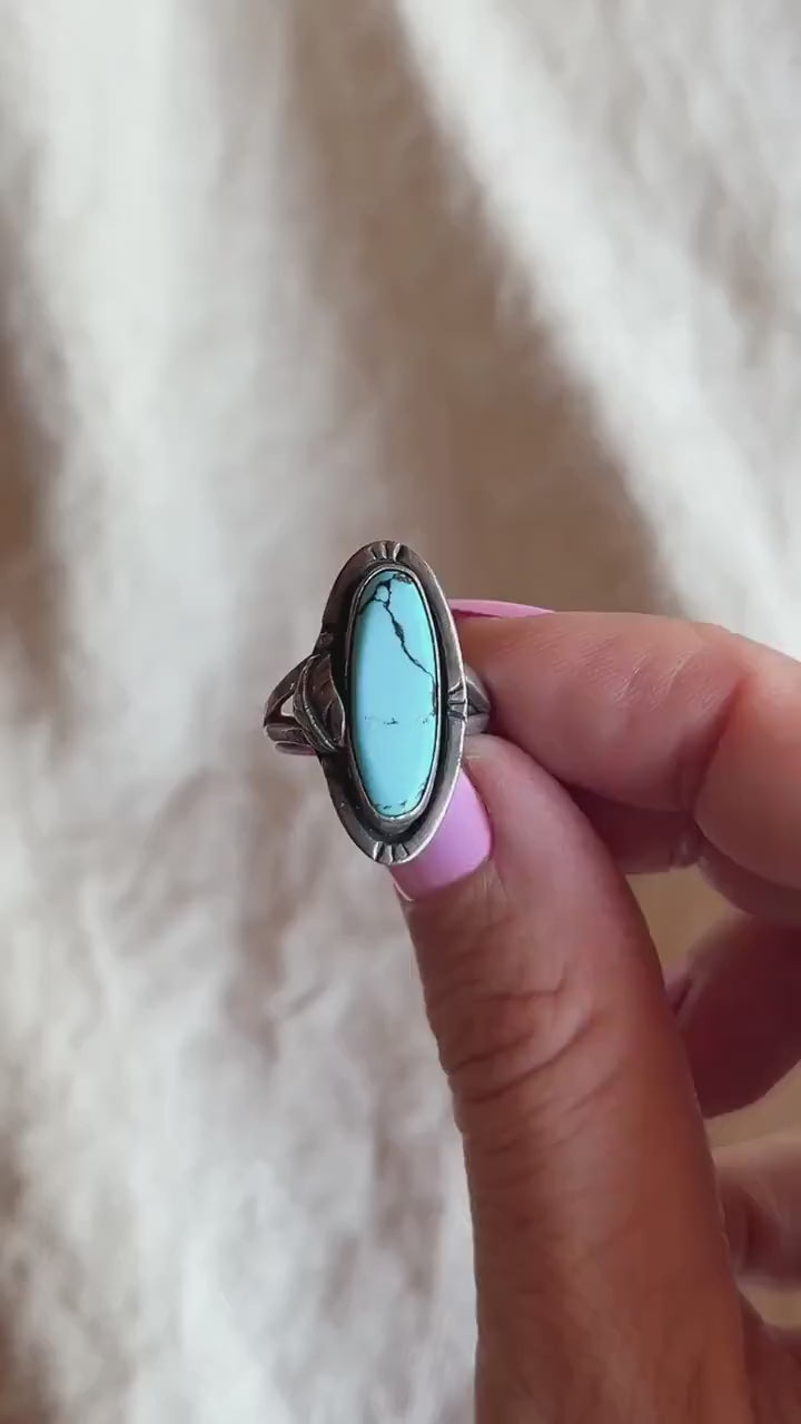 Vintage Turquoise Gemstone Ring in Sterling Silver