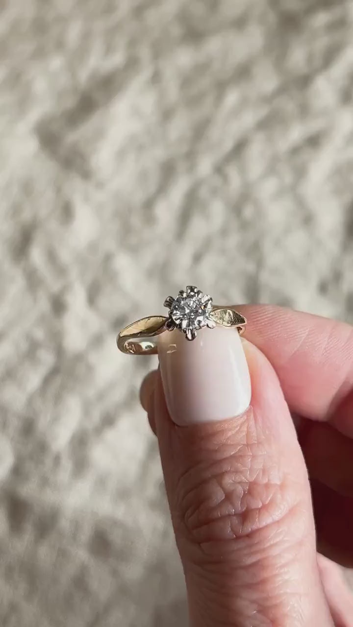 Vintage Diamond Solitaire Engagement Ring in 14k Gold