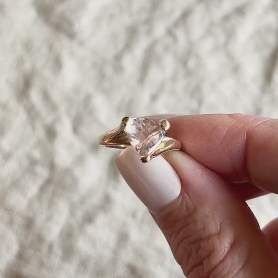 Vintage Rose Quartz Trillion Gemstone Ring in 14k Gold