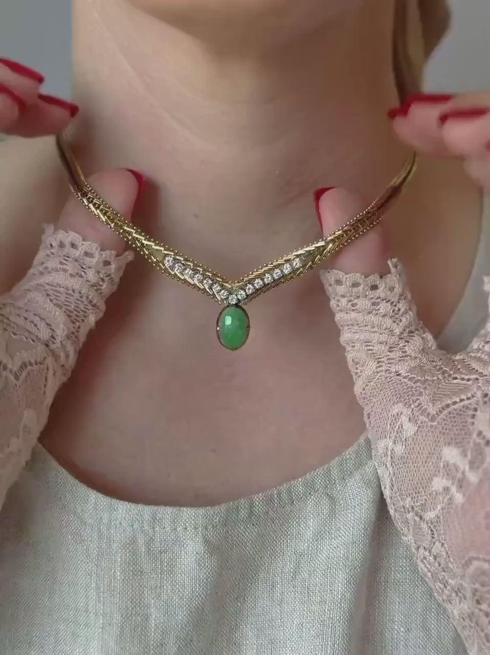 Vintage Jade and Diamond Necklace in 14k Gold