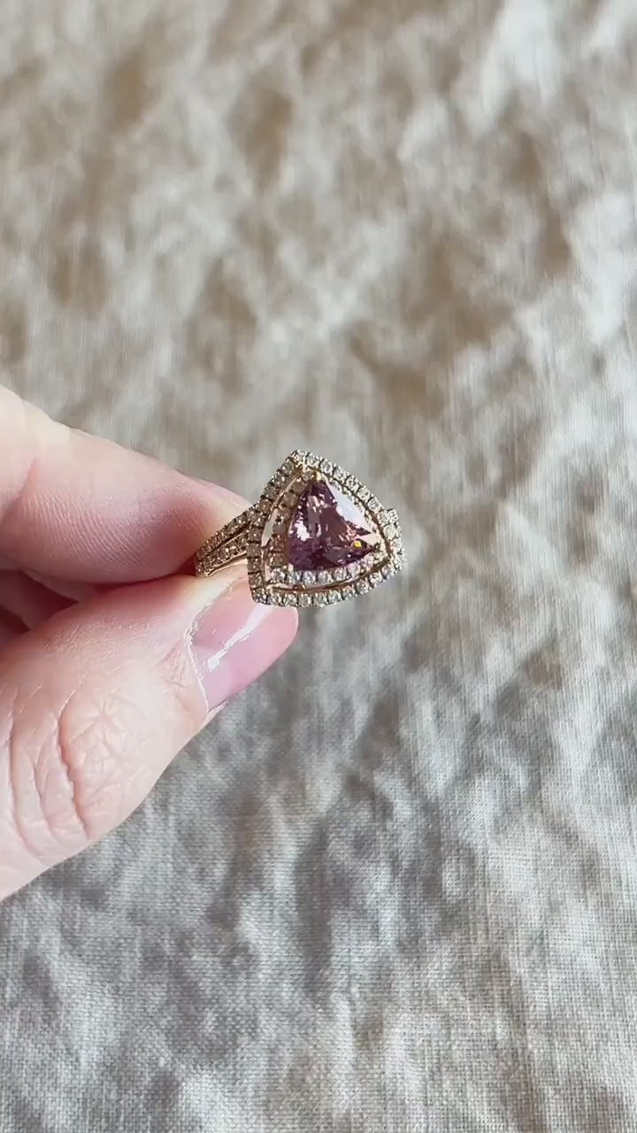 Vintage Pink Garnet Gemstone Ring in 14k Gold