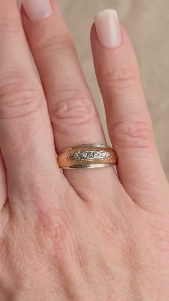 Vintage 1940s Diamond Band in 14k Gold