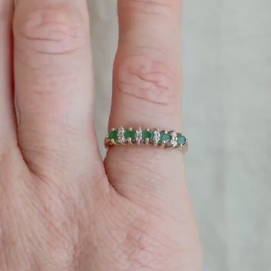 Vintage Emerald and Diamond Wedding Band, 14k Gold, Prong Set Minimalist Ring, Stacking Band