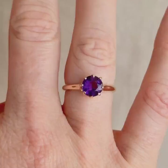 Vintage Amethyst Engagement Ring, Round Cut Solitaire, 14k Gold, Elegant Alternative Bridal Ring