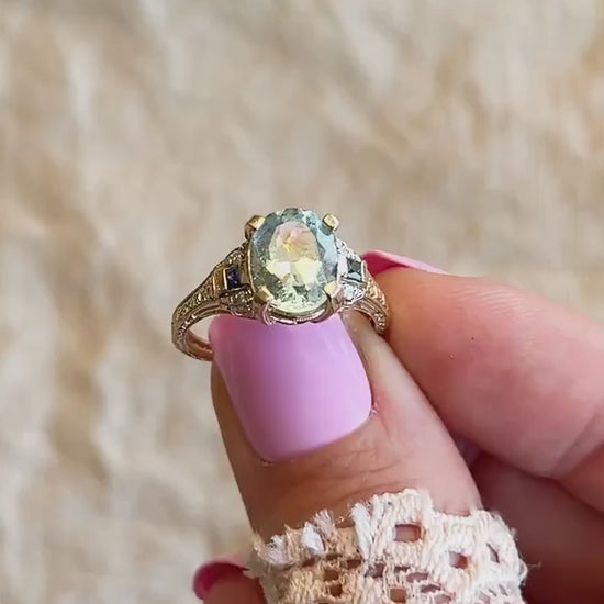 Vintage Aquamarine Gemstone Ring in 14k Gold