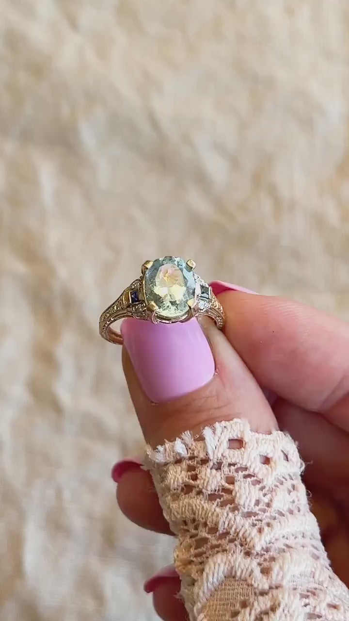 Vintage Aquamarine Gemstone Ring in 14k Gold