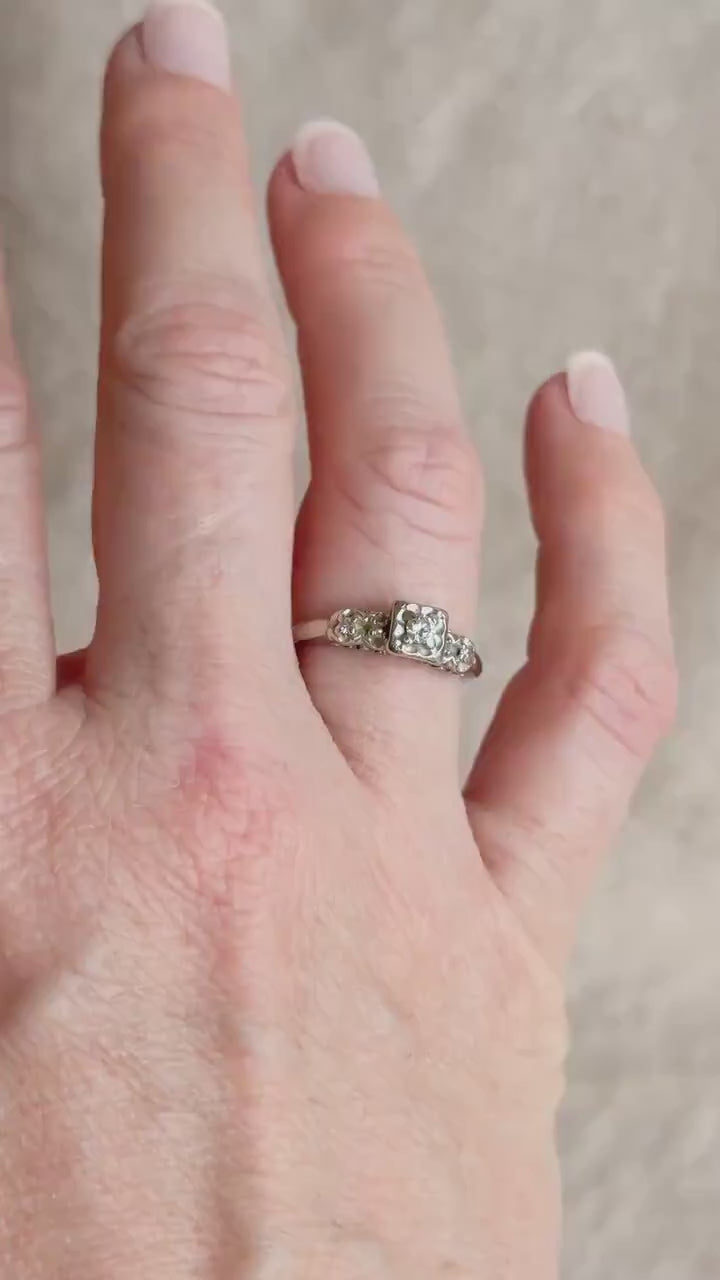Vintage Art Deco Diamond Ring in 14k White Gold
