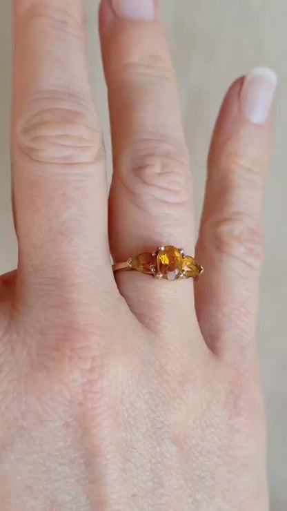 Vintage 1970s Three Stone Citrine Ring in 10k Gold