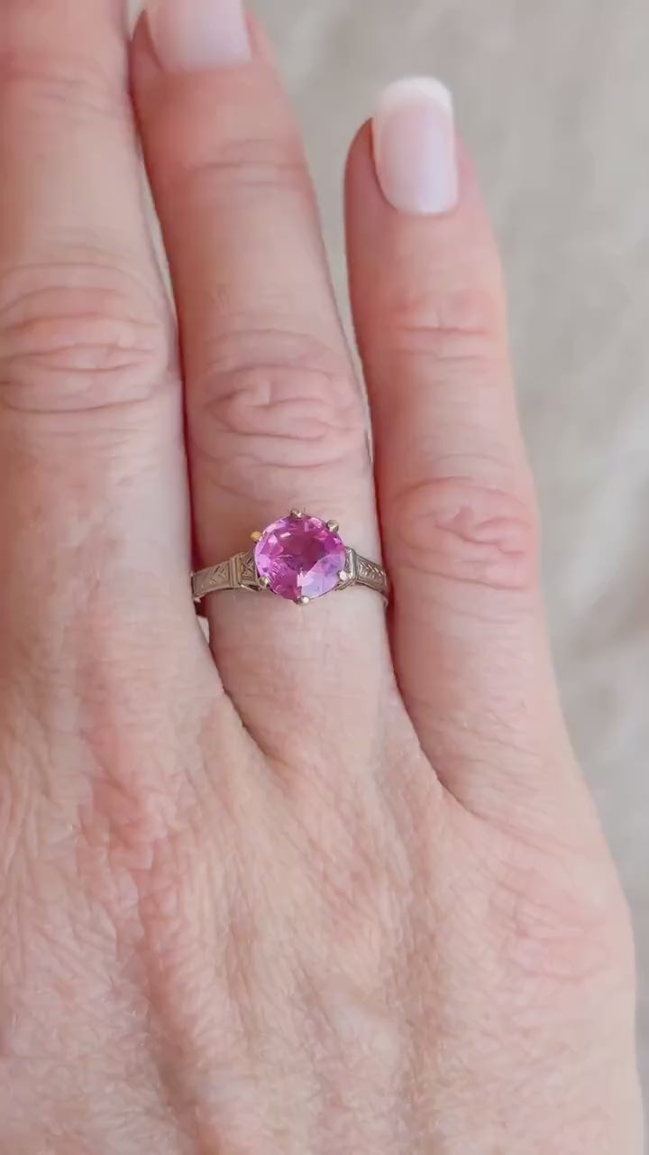 Vintage Art Deco Pink Sapphire Gemstone Solitaire Ring in 10k Gold