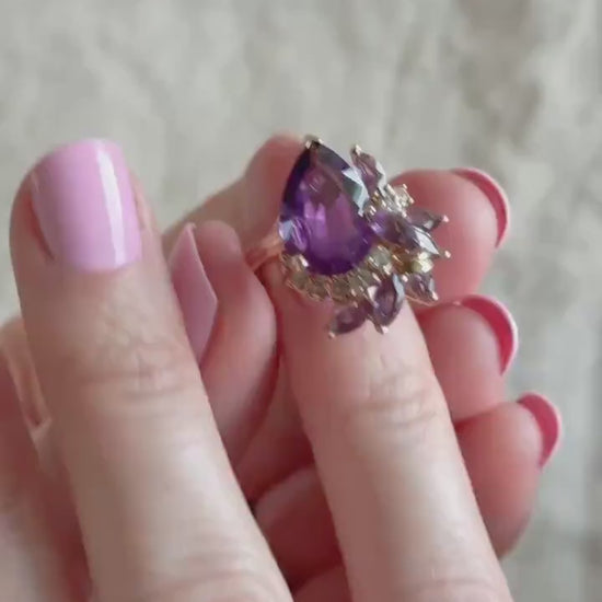 Vintage 1980s Amethyst & Diamond Cluster Ring in 14k Gold