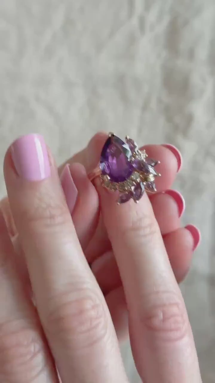 Vintage 1980s Amethyst & Diamond Cluster Ring in 14k Gold