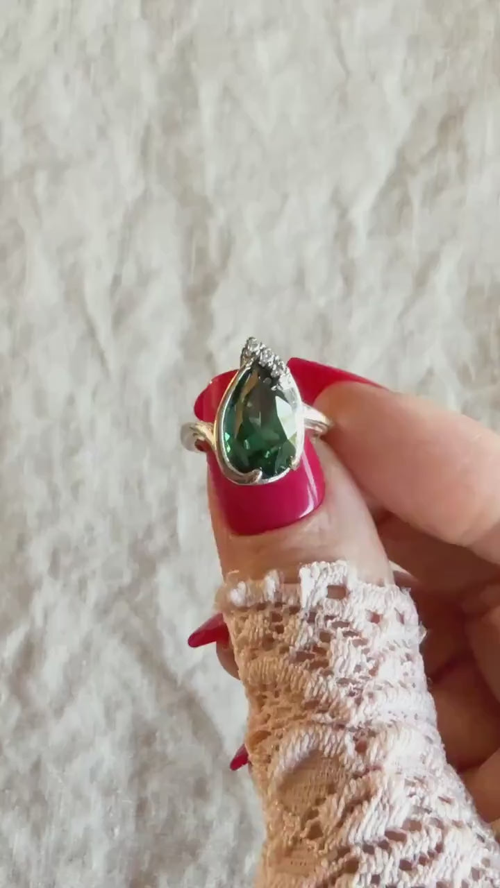 Vintage 1980s Green Garnet Gemstone Ring, 14k White Gold