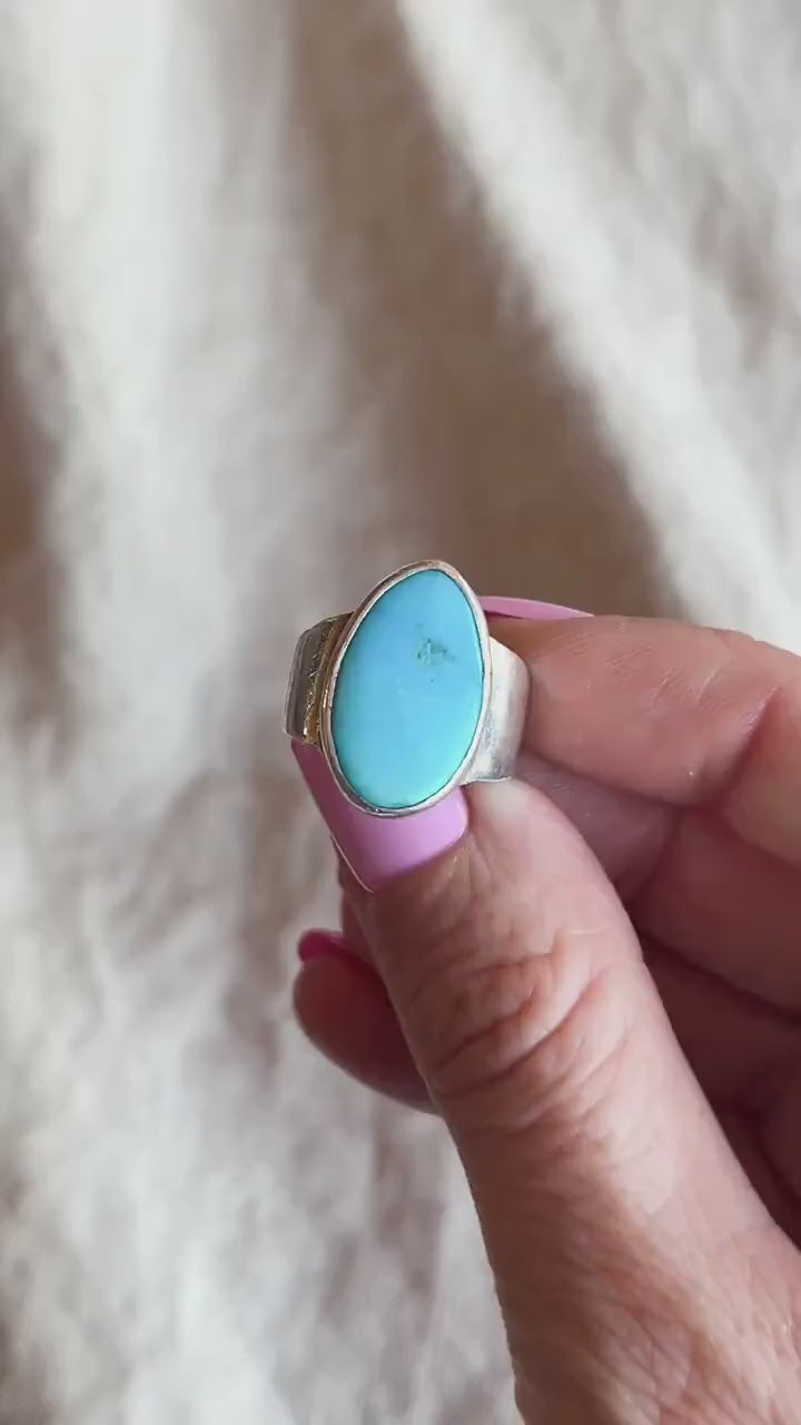 Vintage Turquoise Gemstone Ring in Sterling Silver