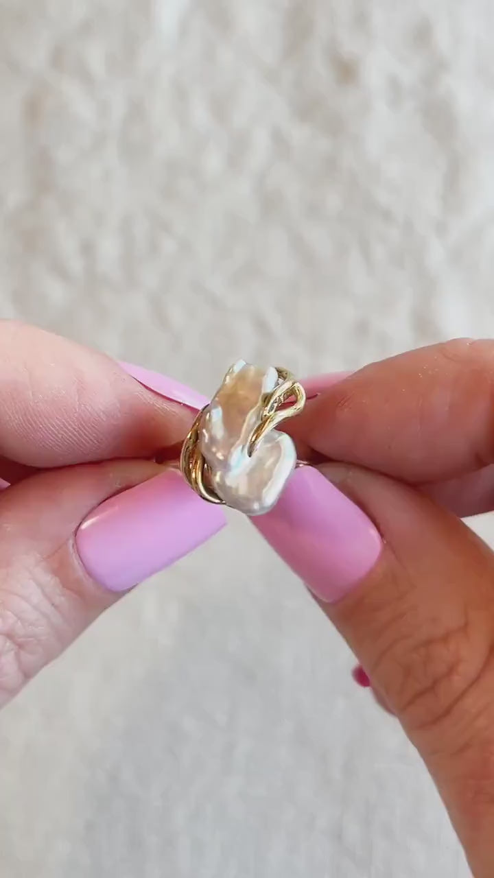 Vintage Pearl Ring with Adjustable Band in 14k Gold